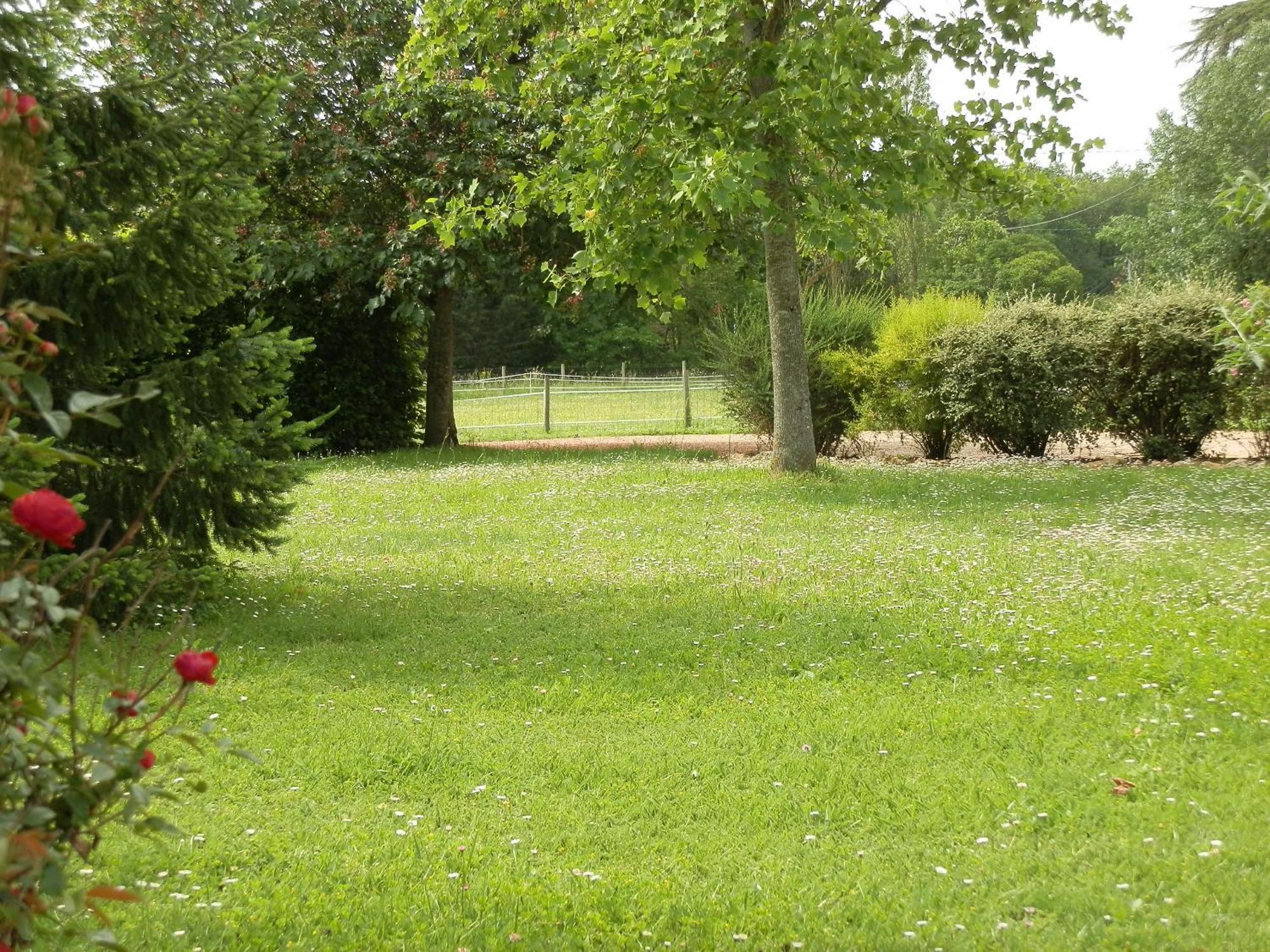 La Roulotte Du Domaine De Meigné מראה חיצוני תמונה